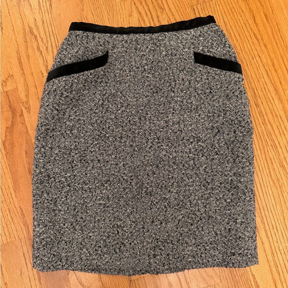 Vintage Ann Taylor Tweed Pencil Skirt – Made in USA – Size 2P
